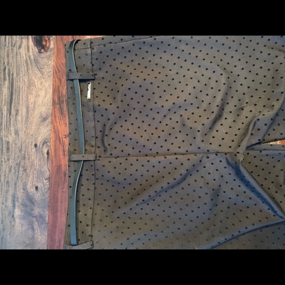 Stretch pants with belt - Picture 4 of 8